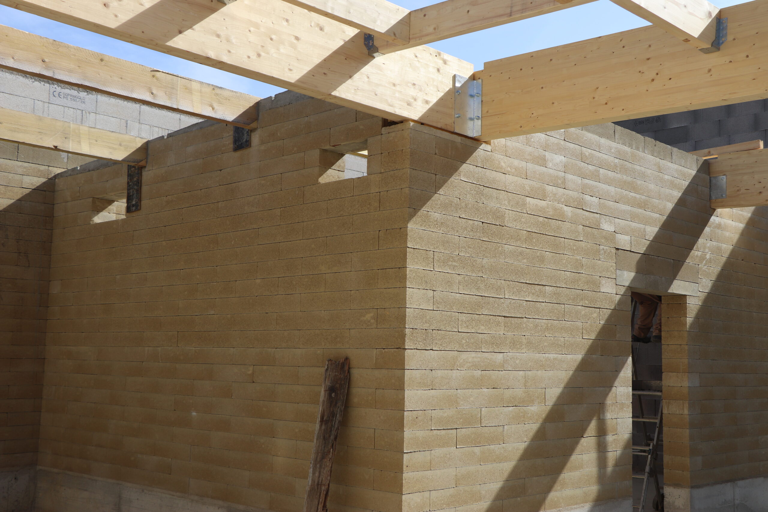 Bâtiment tertiaire – Batiment blanc